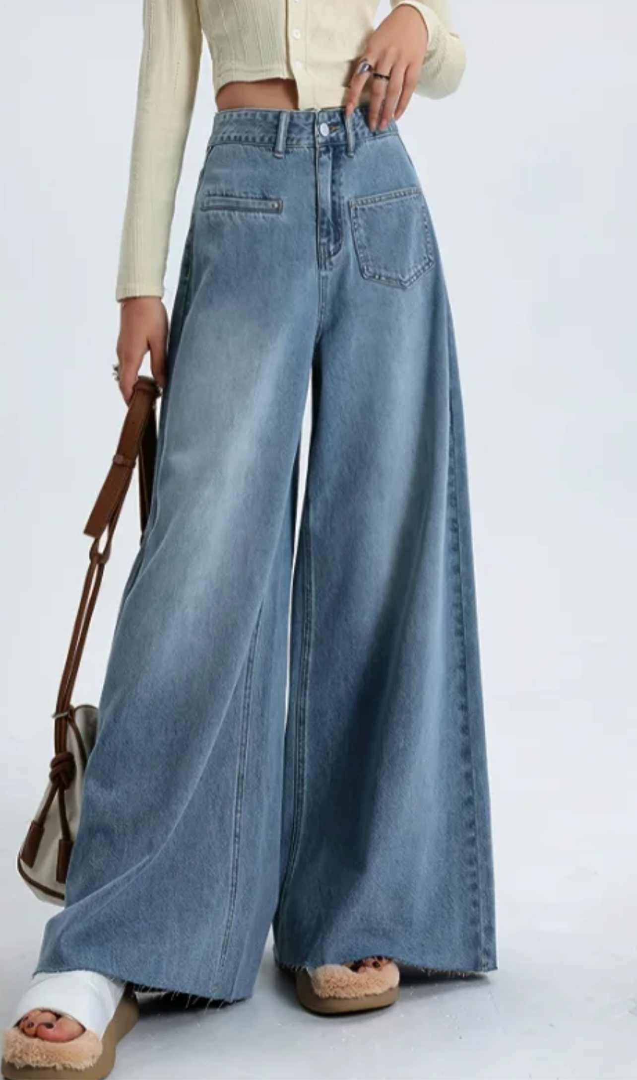 Light wash Flair Jean